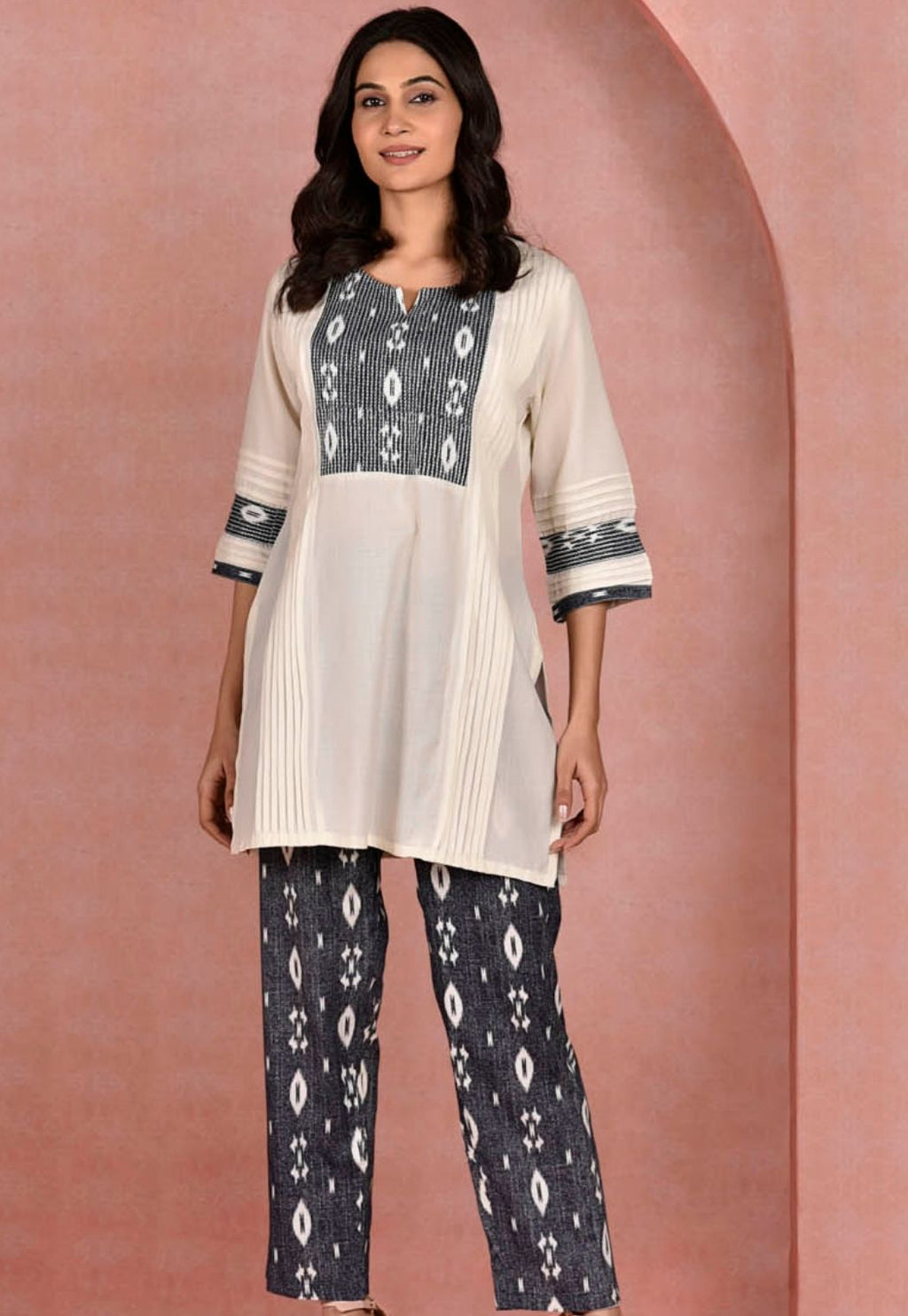 Grey Peach White Hand Woven Ikat Top - T19F671 – InduBindu | Ikat dress,  Tops, Cotton kurti designs